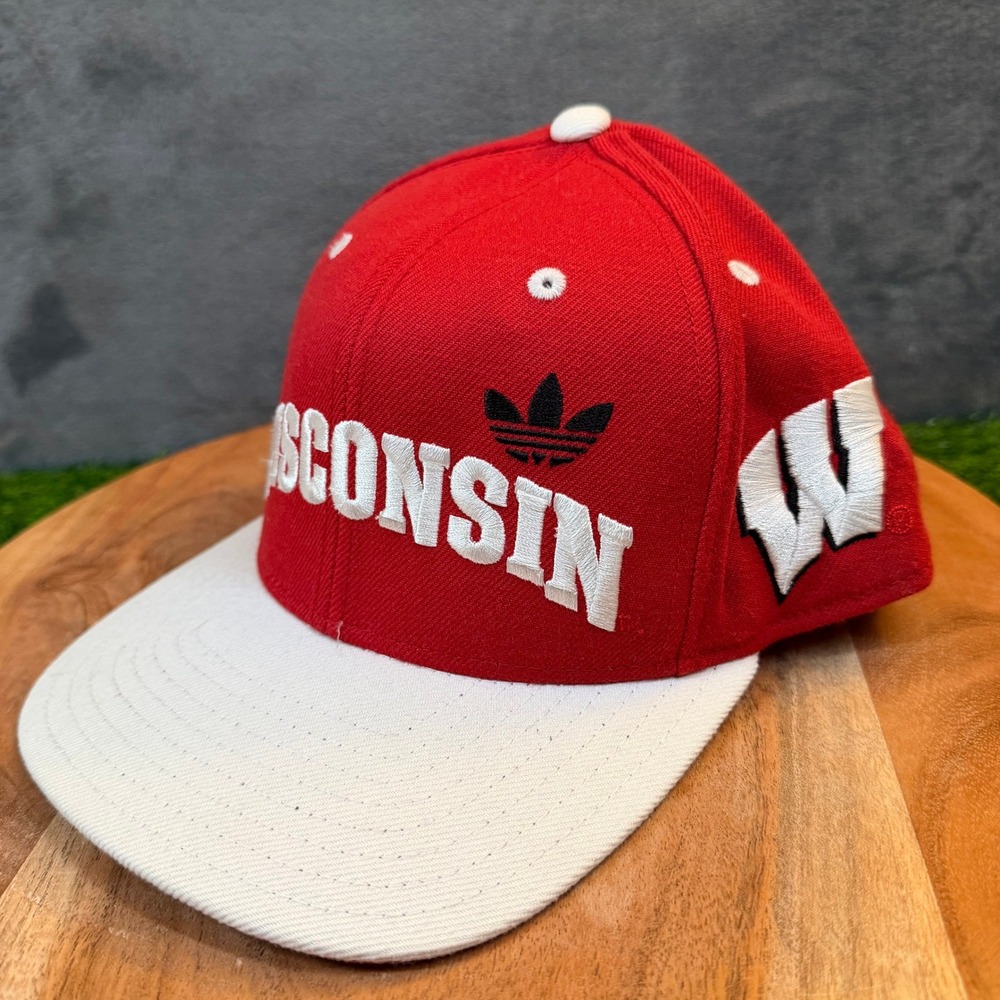 Adidas Wisconsin Badgers Snapback‎ Hat Mens One Size Red White Trefoil Logo